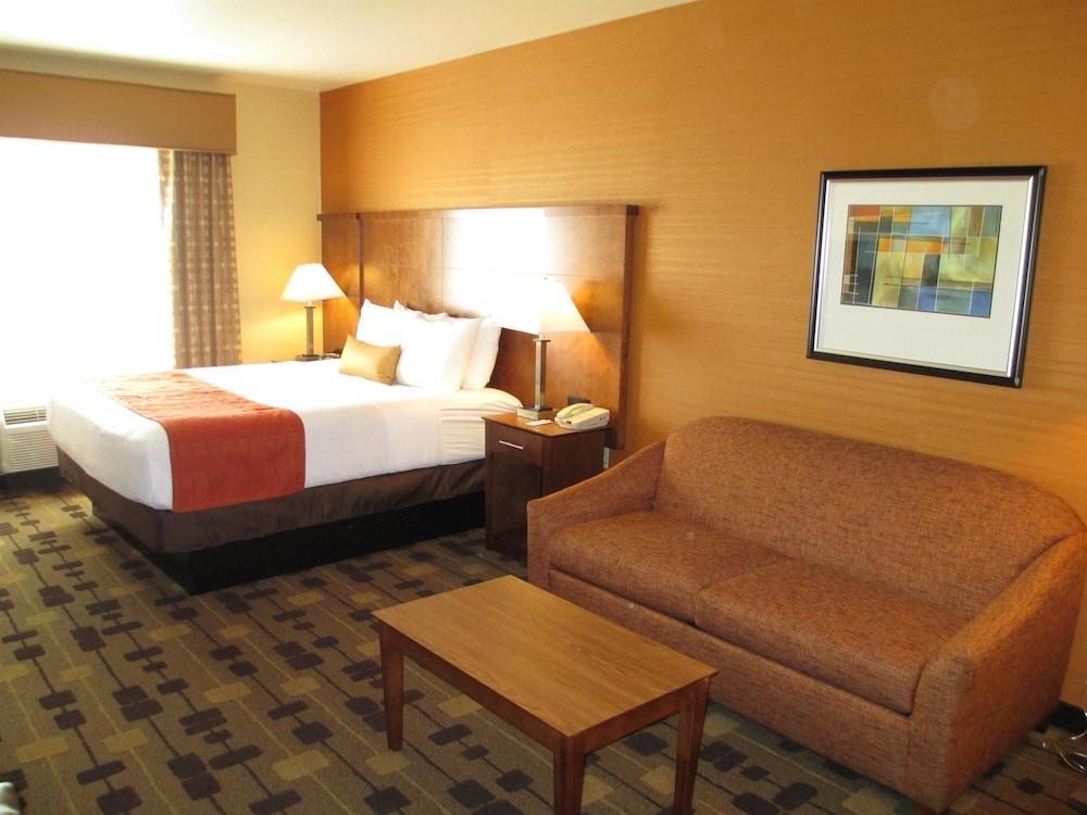 Best Western Plus Delta Inn & Suites Oakley Zewnętrze zdjęcie