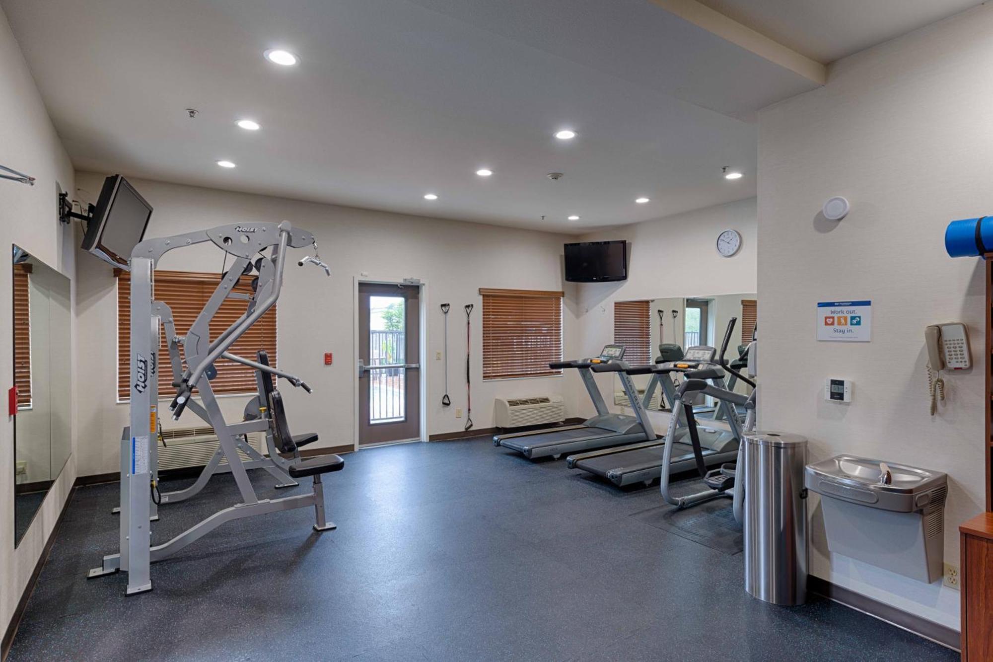 Best Western Plus Delta Inn & Suites Oakley Zewnętrze zdjęcie
