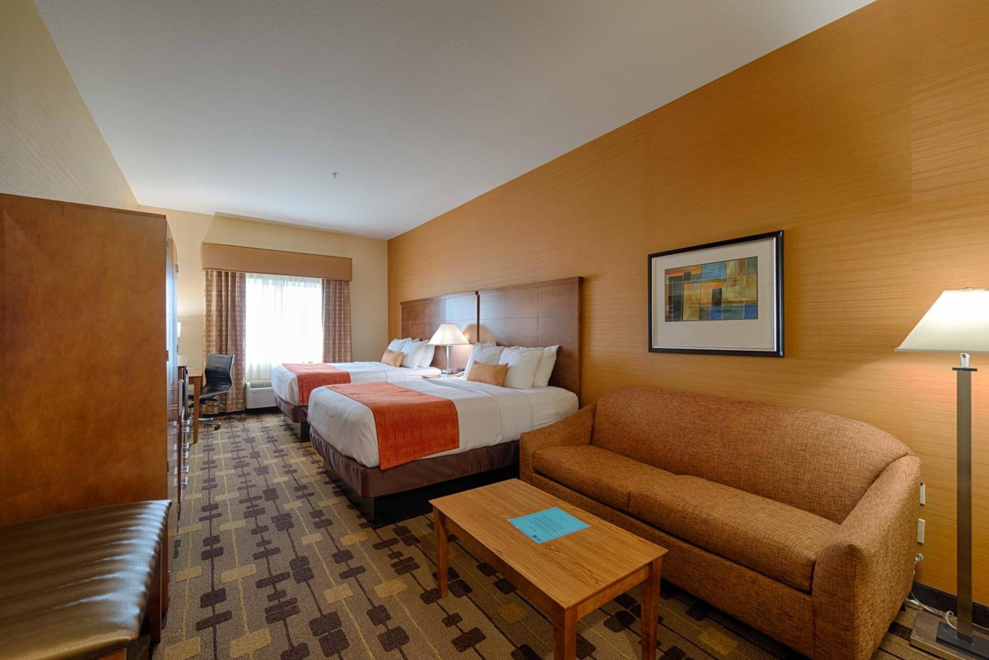 Best Western Plus Delta Inn & Suites Oakley Zewnętrze zdjęcie