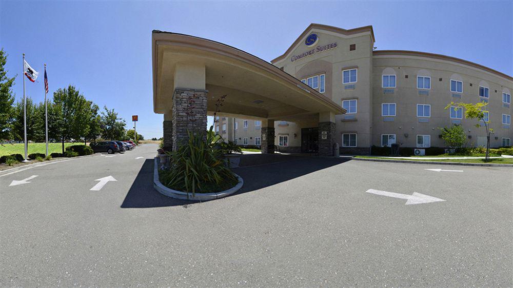 Best Western Plus Delta Inn & Suites Oakley Zewnętrze zdjęcie